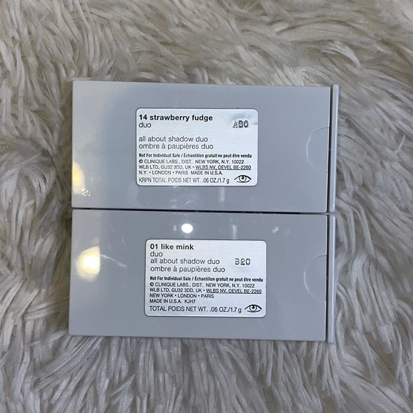 Clinique All About Shadow Duo 2 Piece - Picture 2 of 2